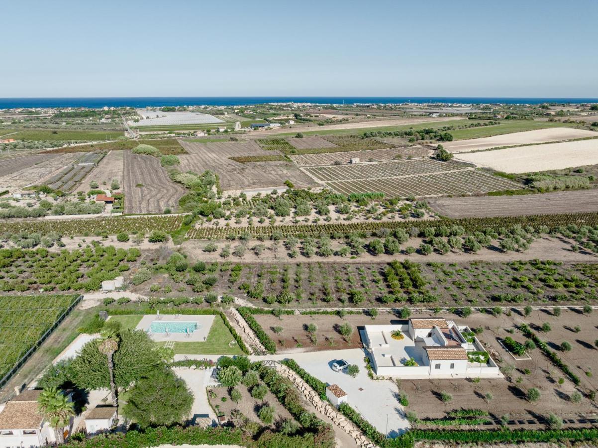 Baglio Il Gelso E L'Ulivo Appartamento Il Carrubo Рейтани Экстерьер фото